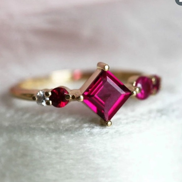 Dainty 18kt Gold Plated Geometric Ruby Topaz Ring size 5 - Picture 4 of 13